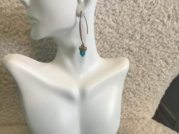 Dangling Turquoise Colored Pointed Earrings - Image 2