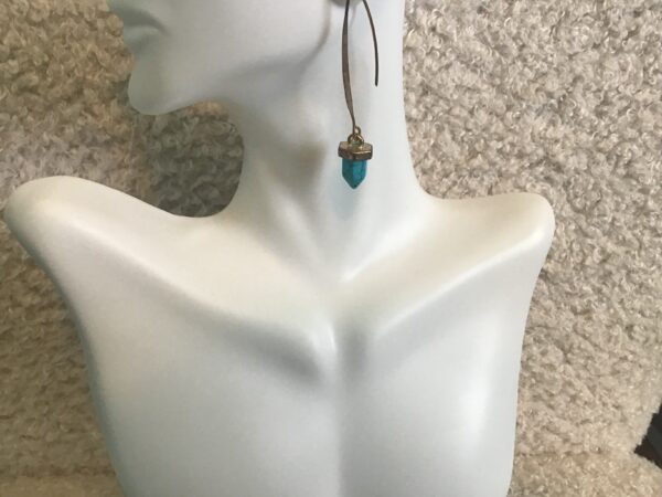 Dangling Turquoise Colored Pointed Earrings