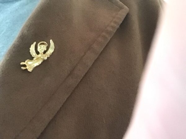 Angel Lapel Pin - Image 9