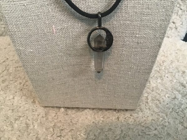 Faux Crystal in Moon Face Necklace