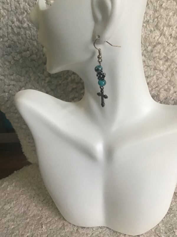 Cross and Turquoise Colored Bead and Flower Bead Earrings - Image 3