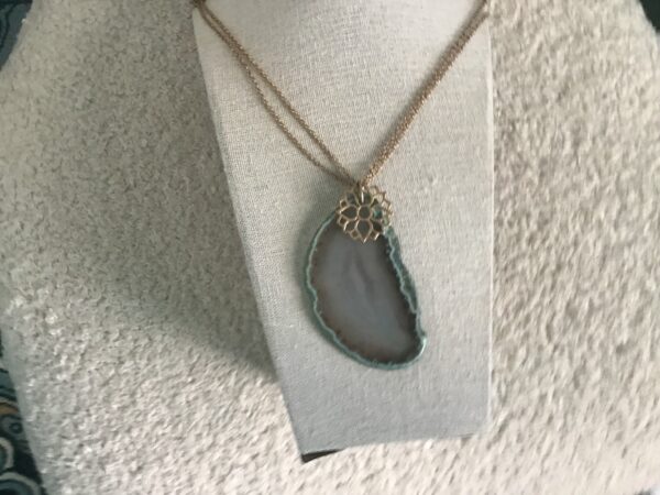 Agate and Lotus Flower Necklace - Image 3