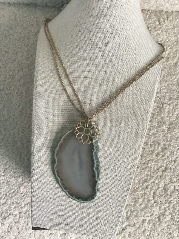 Agate and Lotus Flower Necklace