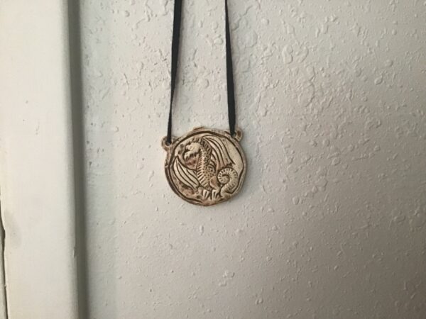 Round Off White Dragon Necklace