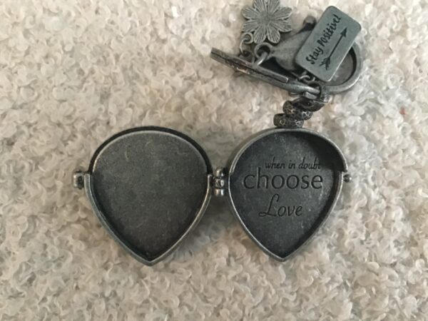 Teardrop Shaped Keychain Locket - Image 3