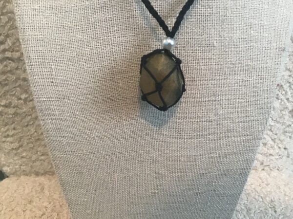 Netted Stone Necklace (Choker Style, Amber Colored Stone)