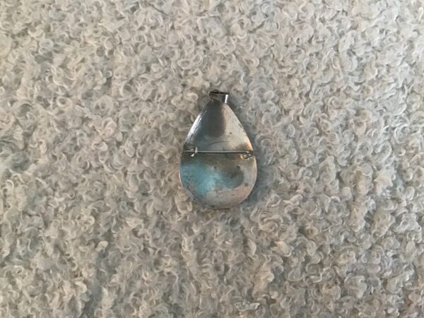 Llama/Greek Key Pendant - Image 4