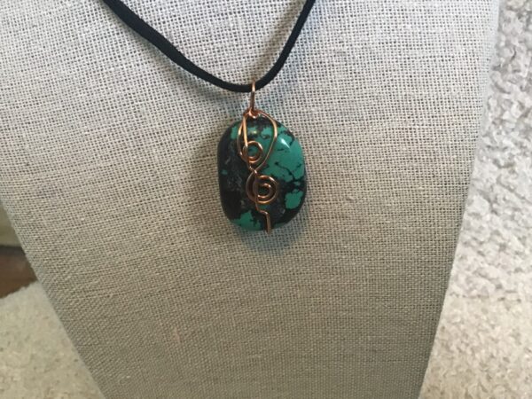 Turquoise Pendant in Copper Wire