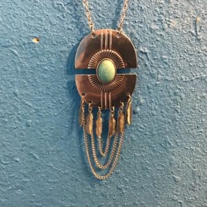Oval Shaped Necklace (Hanging Feathers, Turquoise Colored Stone)