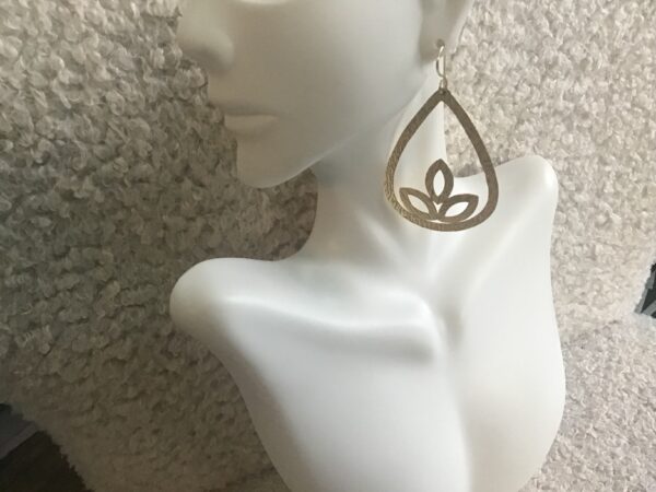 Teardrop Shaped Lotus Flower Dangling Earrings
