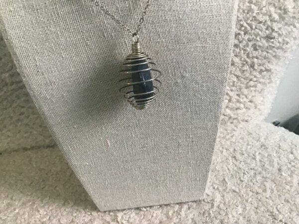 Polished Stone in Spiral Necklace