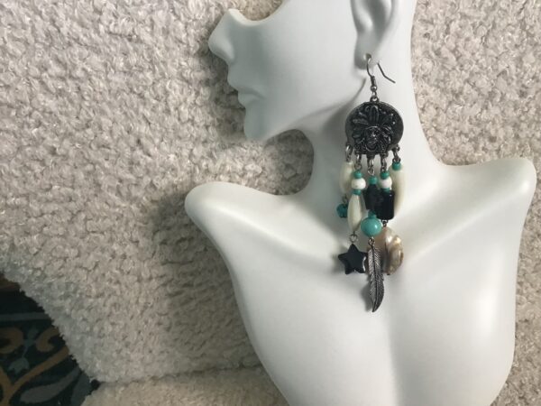 Native American Chief Dangling Earrings - Image 3