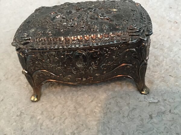 Cherub Trinket Box